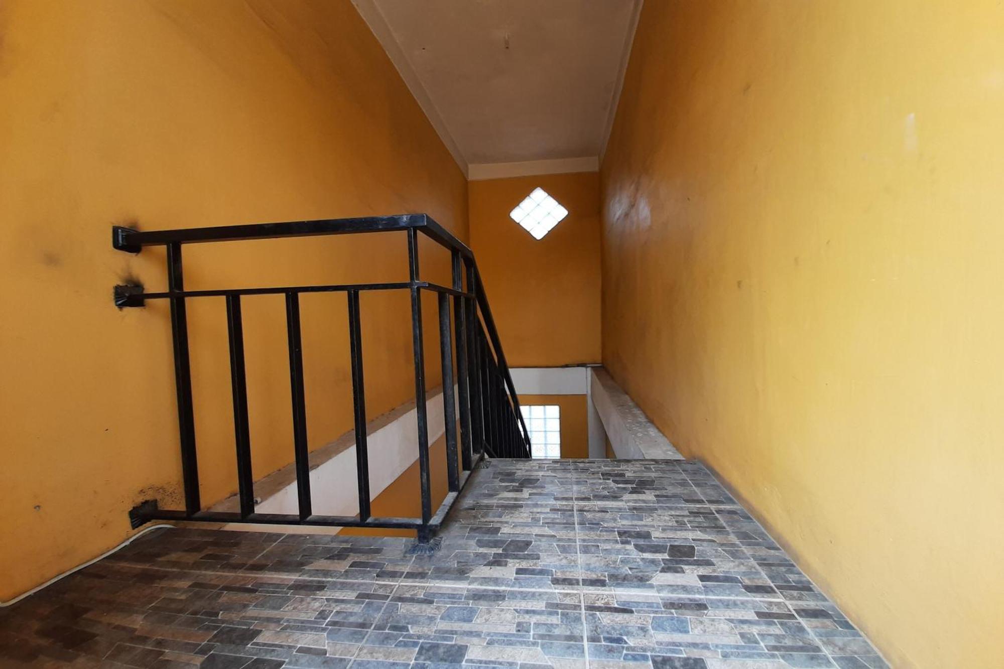 Oyo Life Afny Kost 1 Hotel Palembang Eksteriør billede